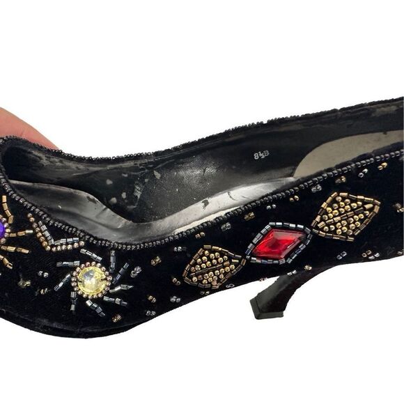 Caparros Vintage Jeweled Velvet Heels Limited Edition BNWOT - Picture 10 of 13